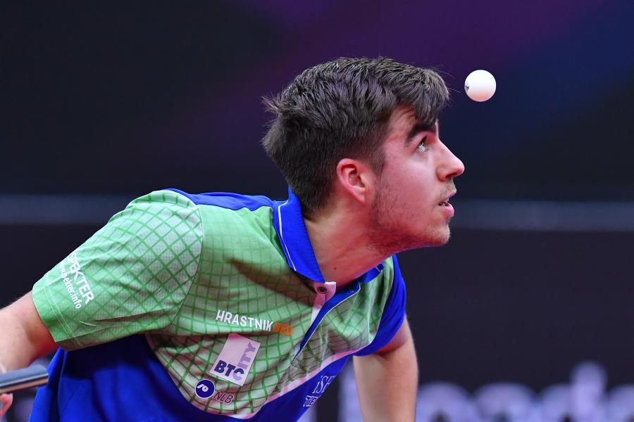 再次书写他 再次书写他