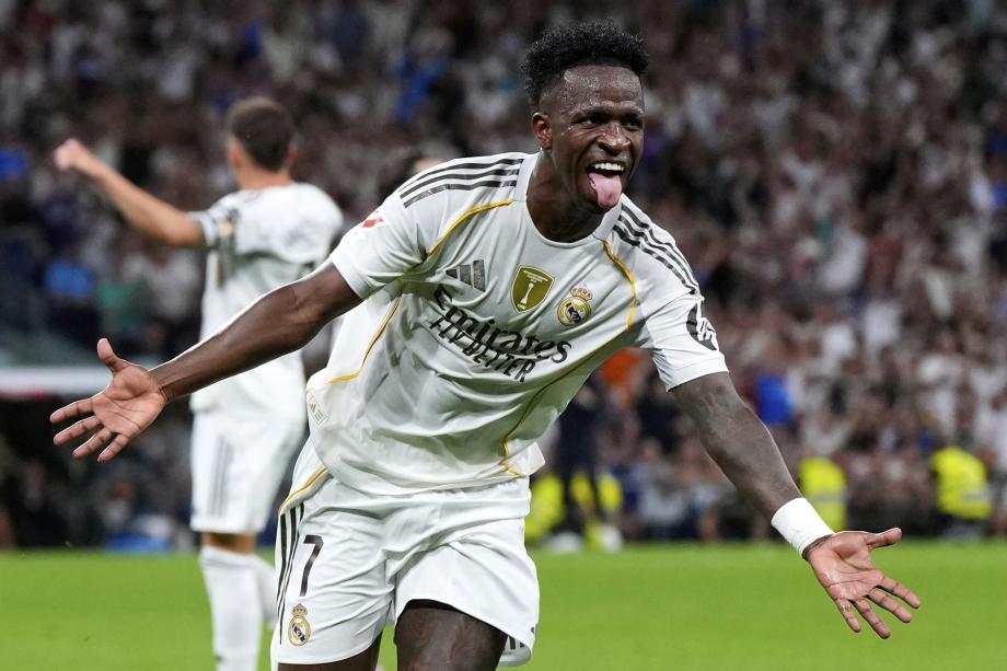 赛事中直接 赛事中直接