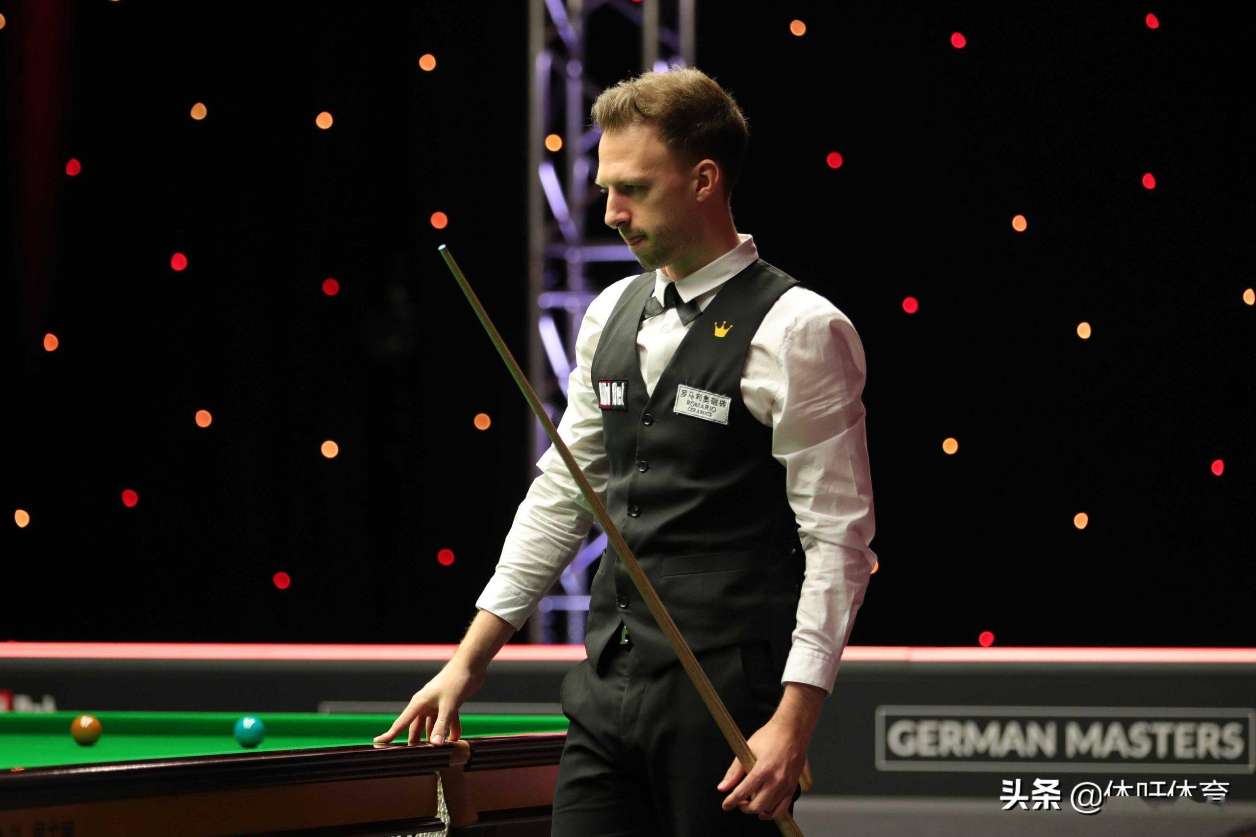 替补阵容往 替补阵容往